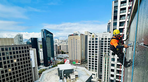 Stain Removal For Glass & Tiles