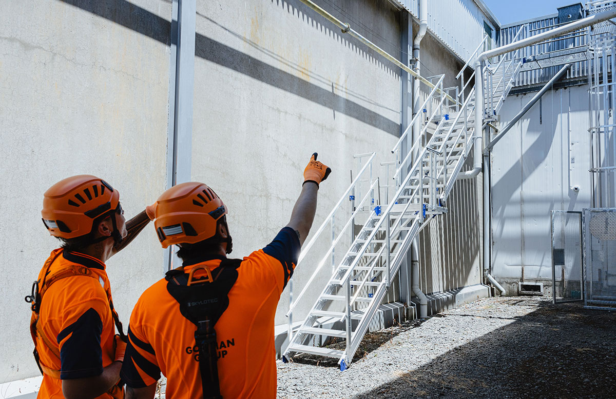 5 Signs Your Building’s Height Safety System Is Non-Compliant