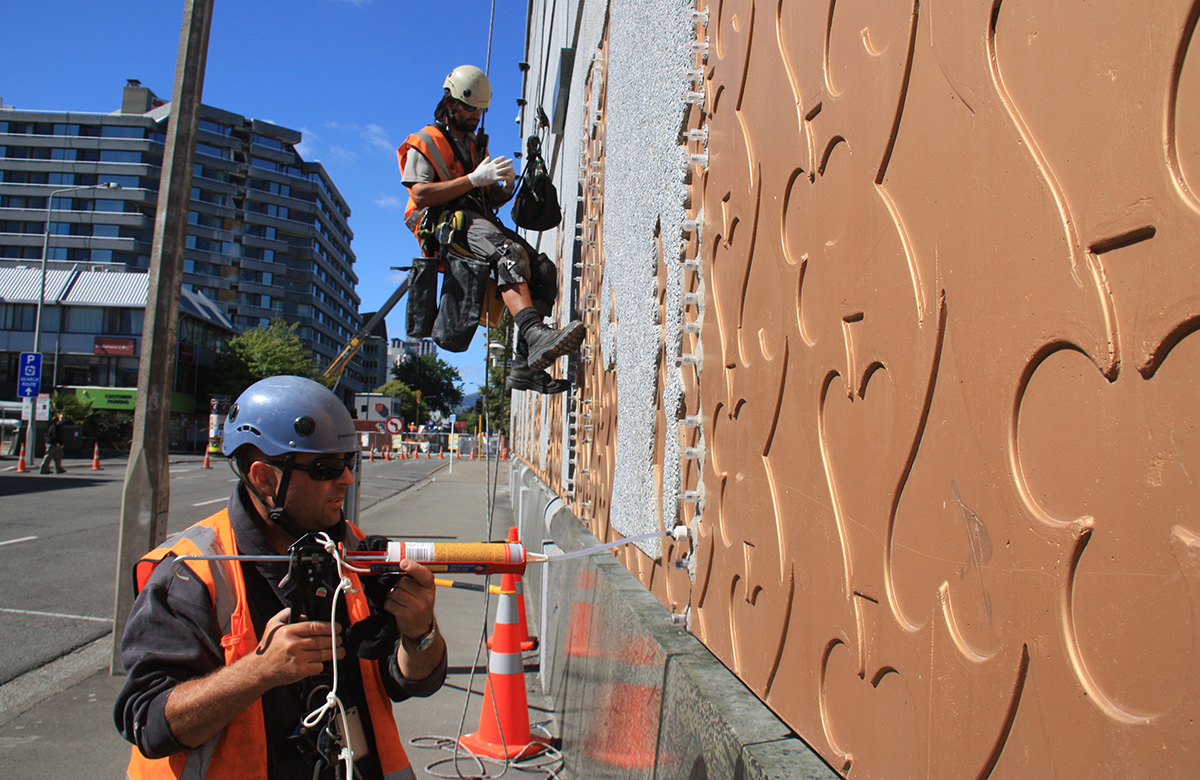 Concrete Repair and Rust Removal: Extending the Life of Your Structure